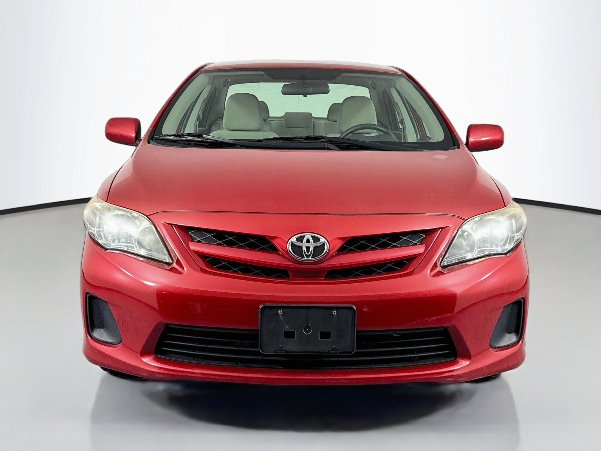 Used 2012 Toyota Corolla LE FWD image 2
