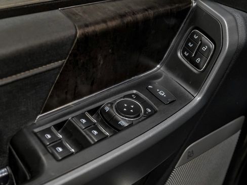 Used 2023 Ford F250 Lariat w/ Sport Appearance Package image 45