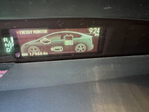 Used 2014 Toyota Prius Three FWD image 26