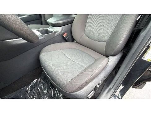 Certified 2025 Toyota RAV4 XLE FWD image 19