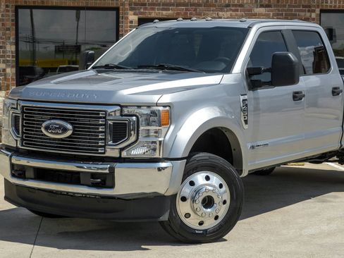 Used 2021 Ford F450 XL w/ Power Equipment Group AWD/4WD image 15