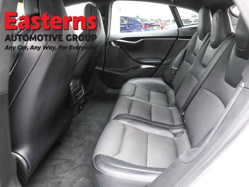 Used 2018 Tesla Model S 75D image 20