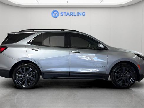 Used 2024 Chevrolet Equinox RS w/ RS Leather Package image 11