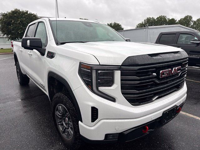 Used 2025 GMC Sierra 1500 AT4 AWD/4WD image 3