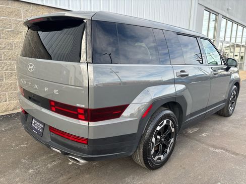 Used 2025 Hyundai Santa Fe SE image 3