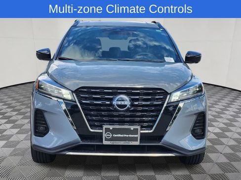 Used 2024 Nissan Kicks SR w/ SR Premium Package FWD image 2