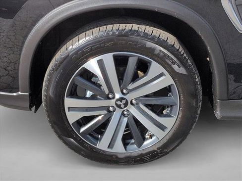 Used 2025 Mitsubishi Outlander Sport AWD image 27