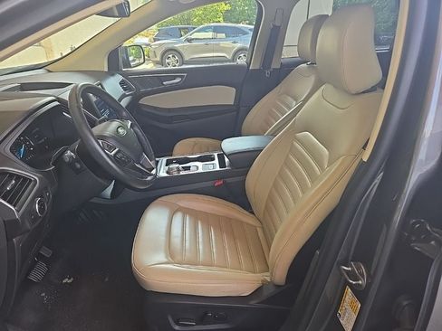 Used 2024 Ford Edge SEL AWD/4WD image 8