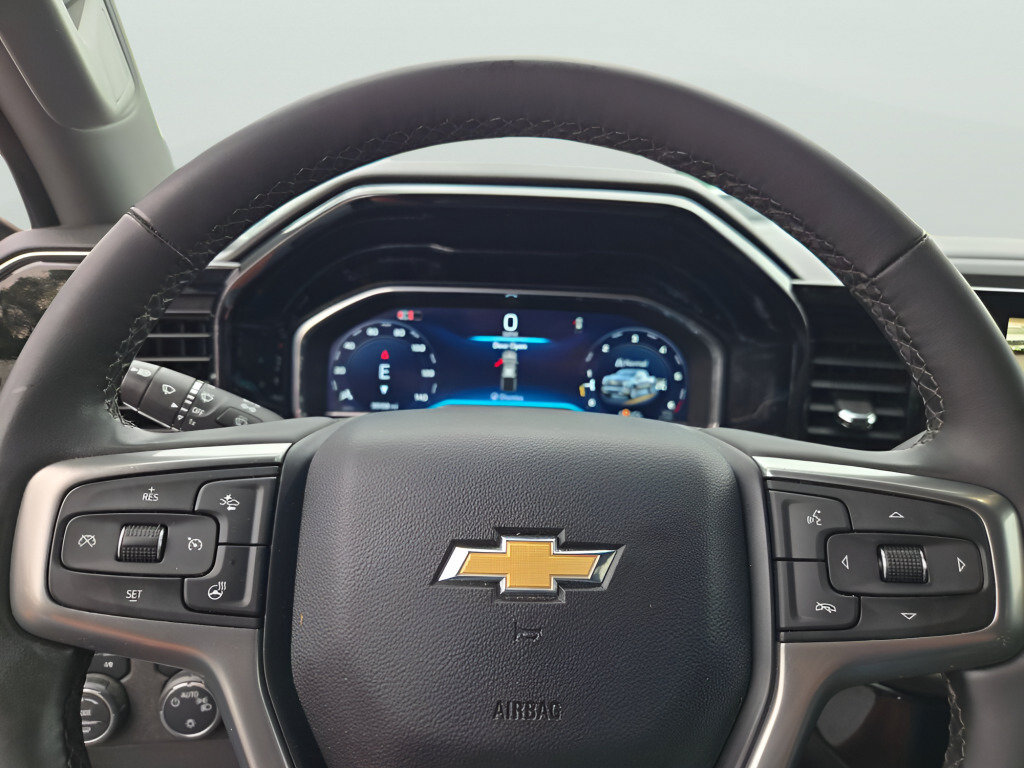 Certified 2024 Chevrolet Silverado 1500 LT AWD/4WD image 35