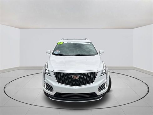 Certified 2024 Cadillac XT5 Premium Luxury image 2