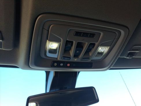 Used 2021 GMC Sierra 1500 SLT image 29