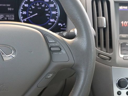 Used 2011 INFINITI G25 x AWD/4WD image 12