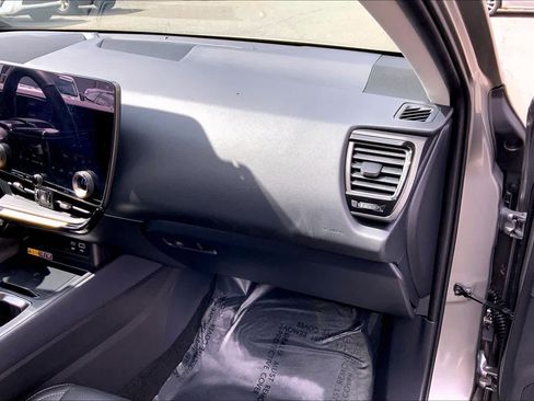 Used 2025 Lexus NX 350 AWD w/ Cold Area Package image 19