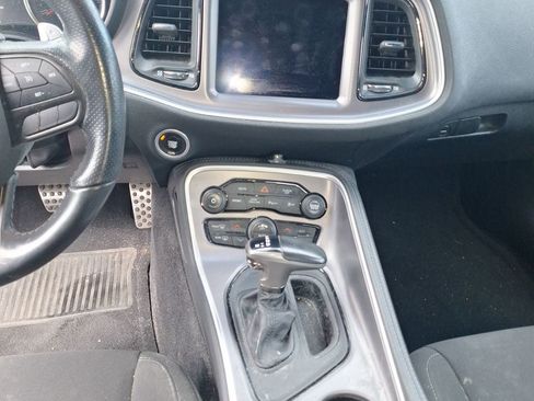 Used 2020 Dodge Challenger R/T w/ Driver Convenience Group RWD image 13