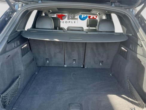 Used 2020 Audi SQ5 Premium Plus w/ Premium Plus Package image 15