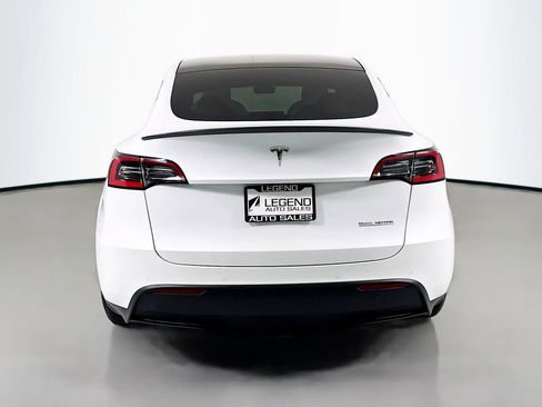 Used 2021 Tesla Model Y Performance image 7