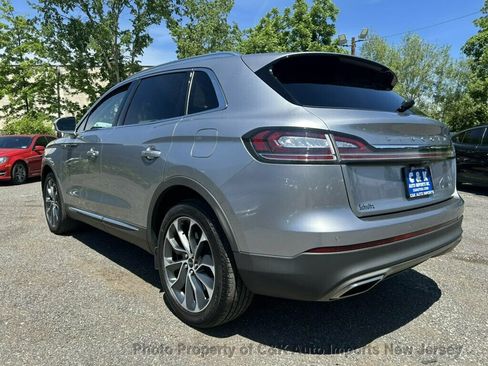 Used 2022 Lincoln Nautilus Reserve w/ Cargo Utility Package AWD/4WD image 14