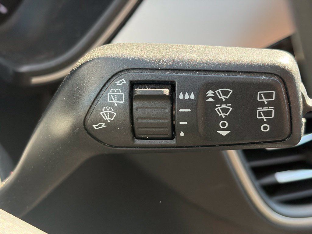 Used 2020 Ford Escape SE AWD/4WD image 26