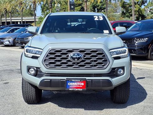 Used 2023 Toyota Tacoma TRD Off-Road w/ Advanced Technology Package image 7
