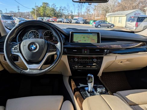 Used 2016 BMW X5 xDrive35i image 10