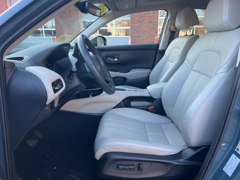 Used 2024 Honda HR-V EX-L image 12