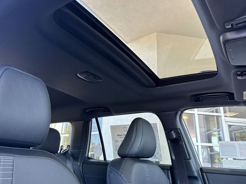 New 2026 Subaru Outback Touring AWD/4WD image 17