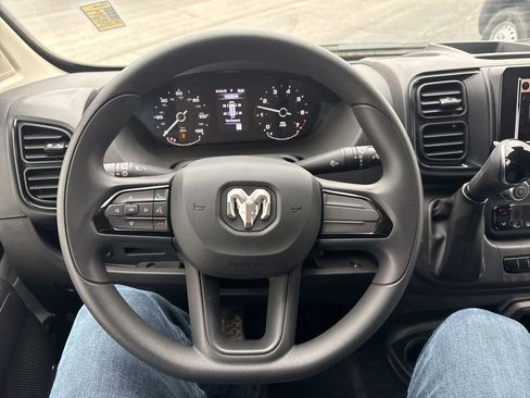 Used 2024 RAM ProMaster 2500 image 40