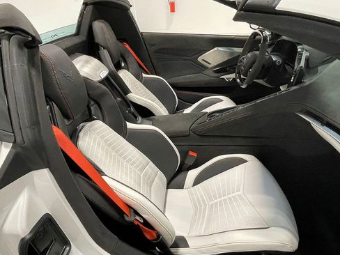 Used 2023 Chevrolet Corvette Z06 RWD image 61