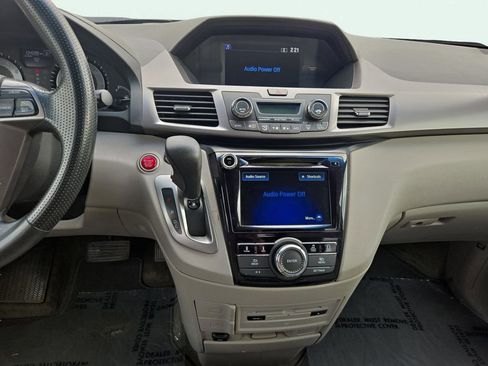 Used 2016 Honda Odyssey SE image 26