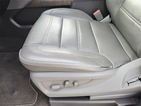 Used 2018 GMC Yukon Denali w/ Denali Ultimate Package image 24