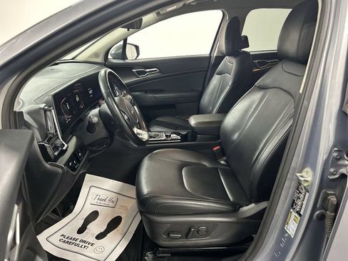 Used 2023 Kia Sportage EX AWD/4WD image 9