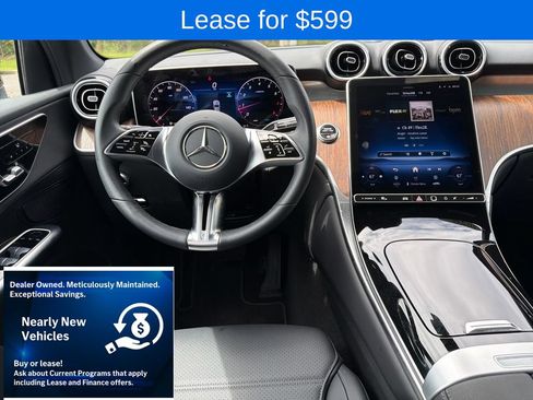 Used 2026 Mercedes-Benz GLC 300 4MATIC image 2
