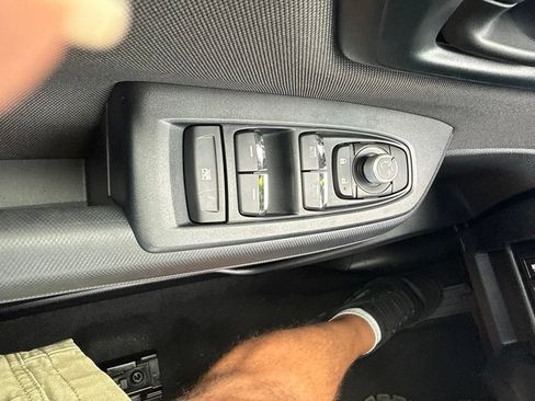 Certified 2025 Subaru Forester Premium AWD/4WD image 16