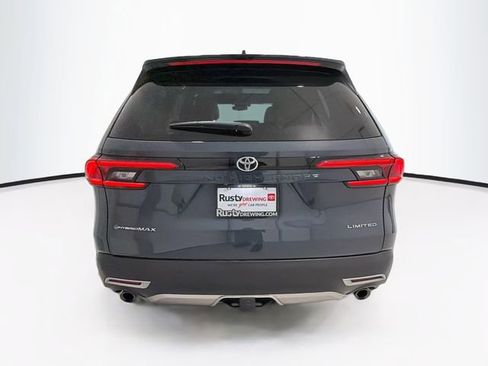 Used 2024 Toyota Grand Highlander AWD Hybrid image 5