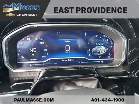 Used 2023 Chevrolet Silverado 1500 High Country w/ High Country Premium Package AWD/4WD image 12
