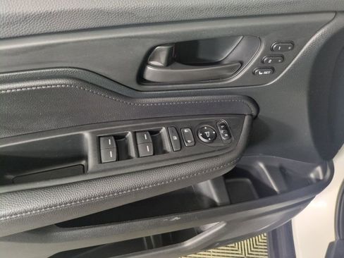 Used 2023 Honda Odyssey EX-L image 14