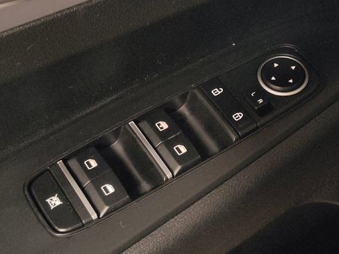 Used 2024 Kia Forte LXS FWD image 27