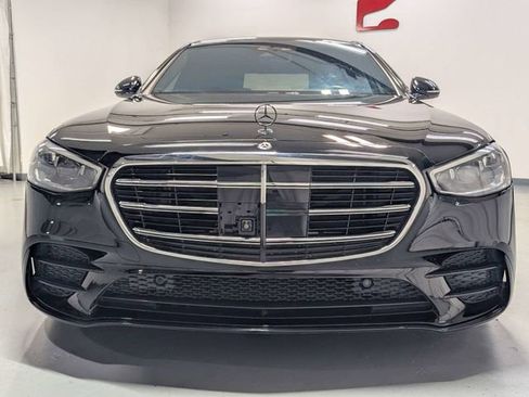 Used 2022 Mercedes-Benz S 500 4MATIC w/ AMG Line Package image 25