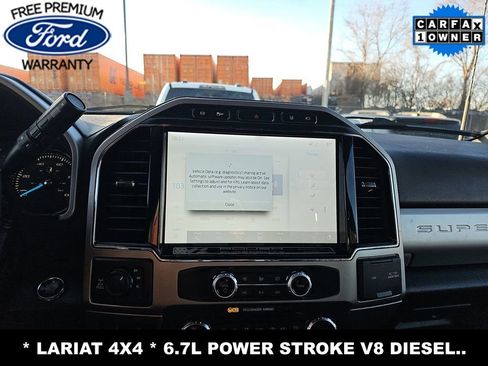 Used 2022 Ford F350 Lariat w/ Black Appearance Package image 12