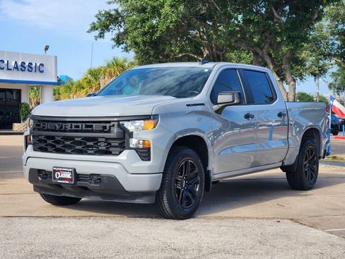 Used 2024 Chevrolet Silverado 1500 Custom w/ LPO, Dark Essentials Package RWD image 3
