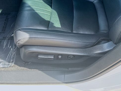 Certified 2020 Honda Accord EX-L image 17