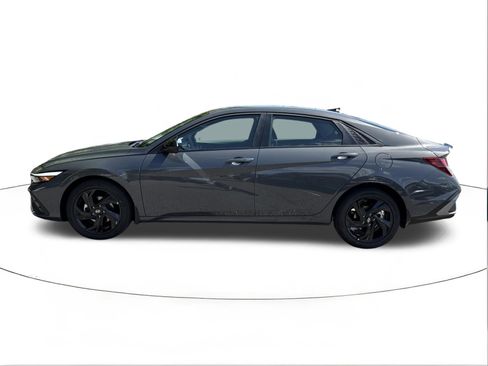 New 2026 Hyundai Elantra Sport FWD image 6