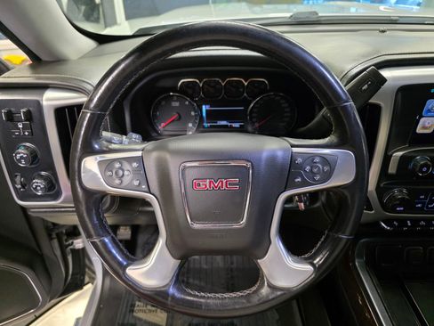 Used 2018 GMC Sierra 1500 SLT image 21