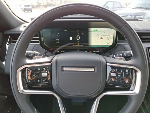 New 2025 Land Rover Range Rover Sport SE image 14