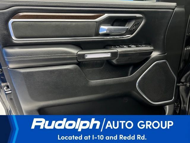 Used 2022 RAM 1500 Laramie AWD/4WD image 10