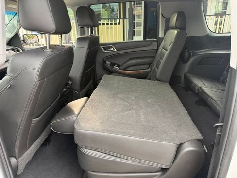 Used 2019 GMC Yukon XL Denali w/ Open Road Package AWD/4WD image 16