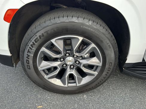 Used 2022 Chevrolet Tahoe LT w/ LT Signature Plus Package image 34