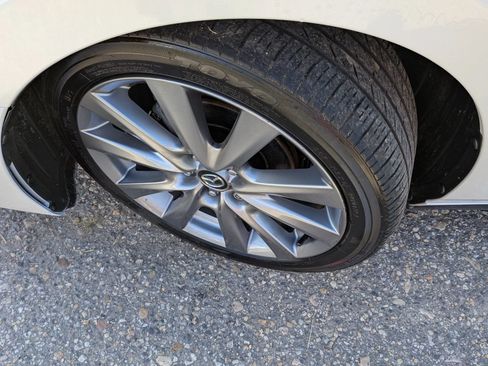 Used 2023 MAZDA MAZDA3 s FWD image 10