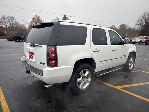 Used 2011 GMC Yukon Denali image 6