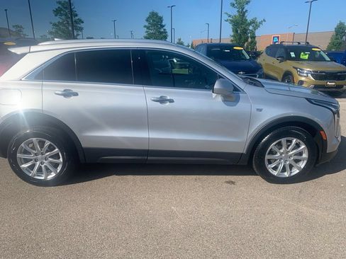 Used 2022 Cadillac XT4 Luxury w/ Driver Awareness Package AWD/4WD image 6